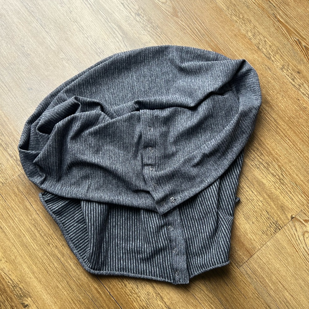 Lululemon Customizable Snap Vinyasa Scarf Heathered Black Rulu Stripe